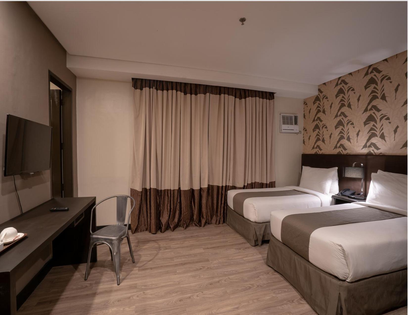 Gt Hotel Jaro Iloilo City Εξωτερικό φωτογραφία